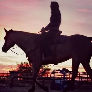 Meet your Posher, Hailey